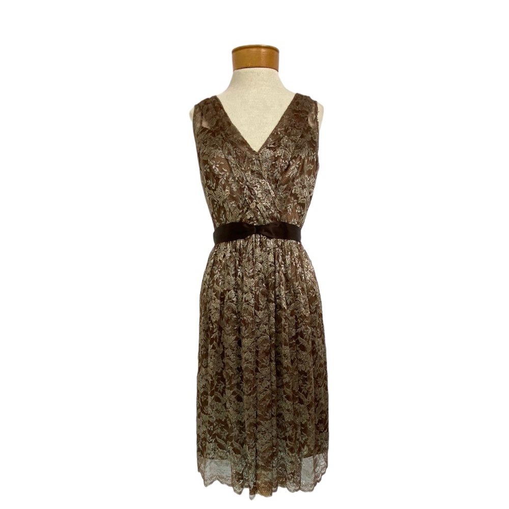 BCBGMAXAZRIA Dress 12 Brown Floral Lace Pleated V-Neck Whimsigoth Fairycore Y2K